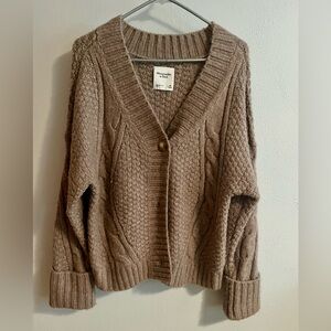 Abercrombie & Fitch Taupe Cable Knit Cardigan